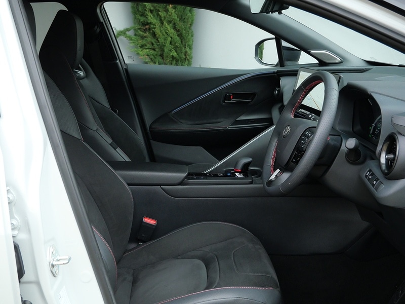 Used Toyota C-HR 2024 for sale - 76836659: Photo 21