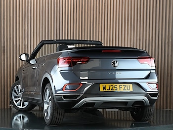 Used Volkswagen T-Roc 2025 for sale - 79245744: Photo