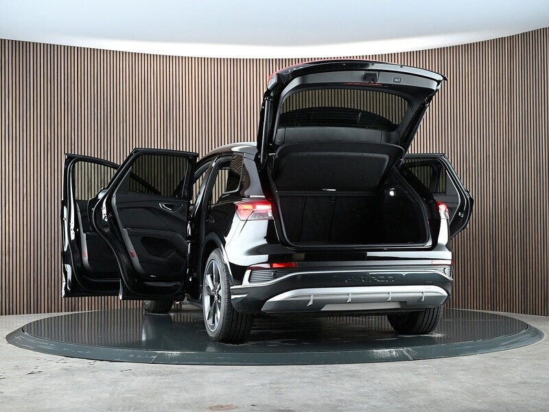 Used Audi Q4 e-tron 2021 for sale - 77840633: Photo 17