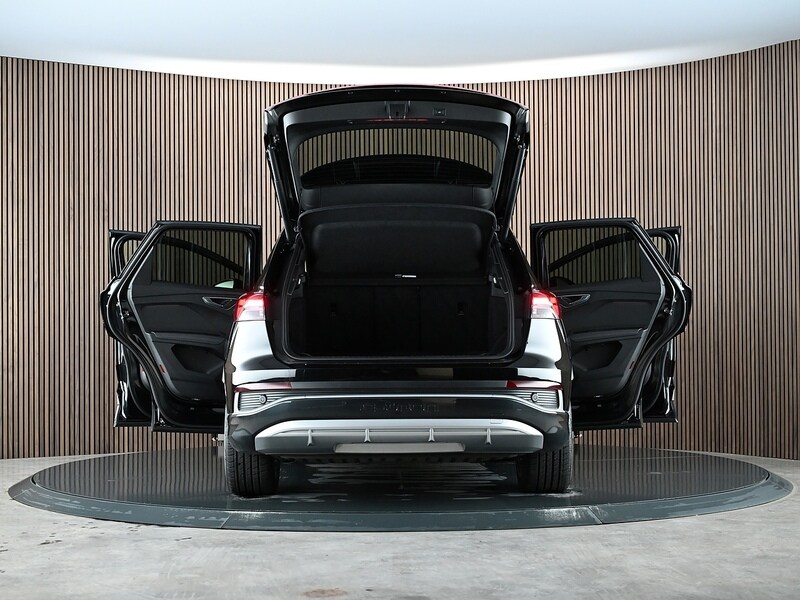 Used Audi Q4 e-tron 2021 for sale - 77840633: Photo 18