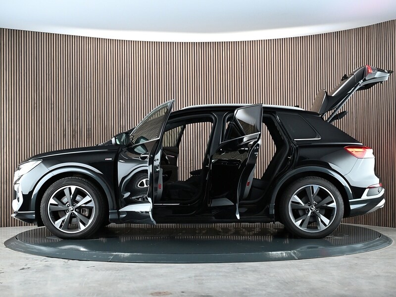 Used Audi Q4 e-tron 2021 for sale - 77840633: Photo 21