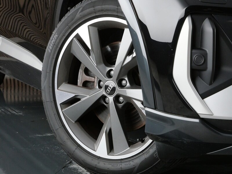 Used Audi Q4 e-tron 2021 for sale - 77840633: Photo 22