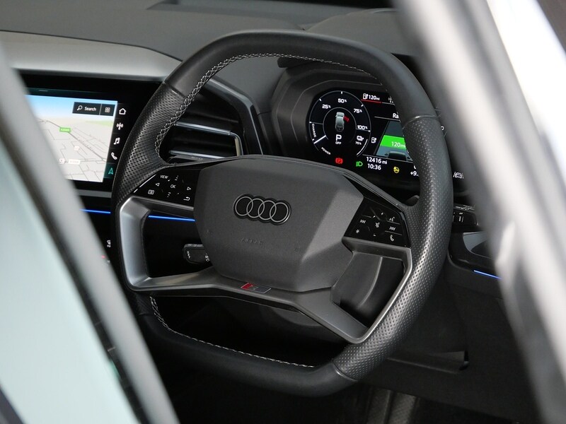 Used Audi Q4 e-tron 2021 for sale - 77840633: Photo 24