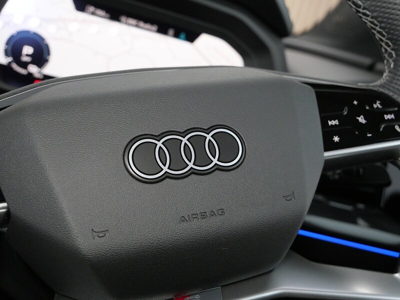 Used Audi Q4 e-tron 2021 for sale - 77840633: Photo 39