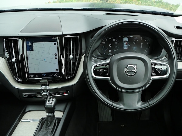 Used Volvo XC60 2018 for sale - 75704327: Photo 14