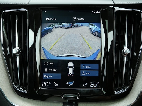 Used Volvo XC60 2018 for sale - 75704327: Photo 23