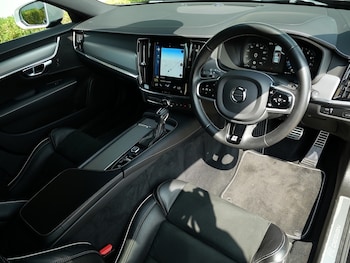 Used Volvo V90 2019 for sale - 75597600: Photo