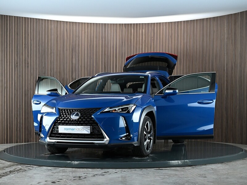 Used Lexus UX 2019 for sale - 77840643: Photo 16