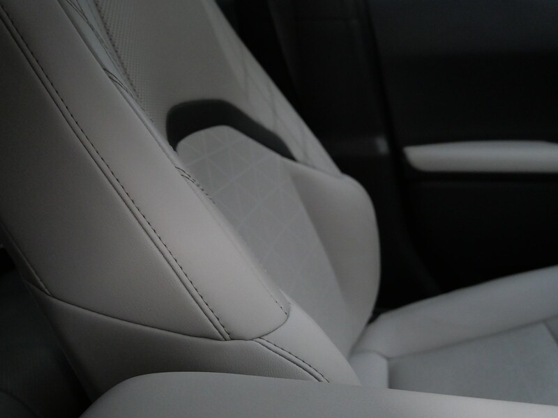 Used Lexus UX 2019 for sale - 77840643: Photo 29