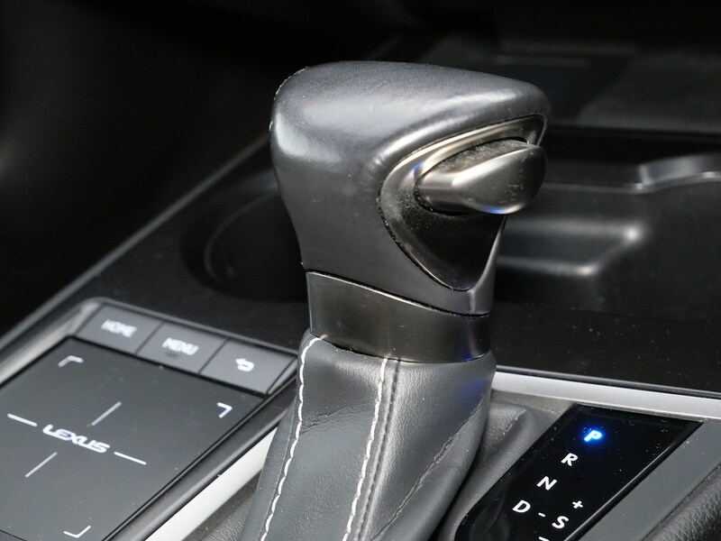 Used Lexus UX 2019 for sale - 77840643: Photo 40