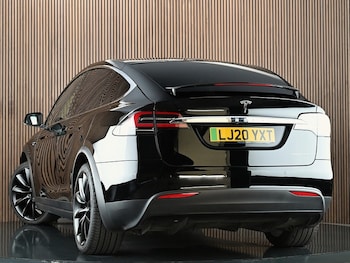 Used Tesla Model X 2020 for sale - 79210765: Photo