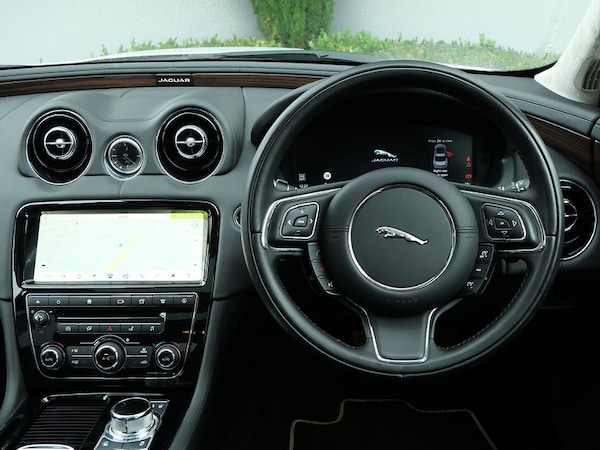 Used Jaguar XJ 2018 for sale - 75474280: Photo 14