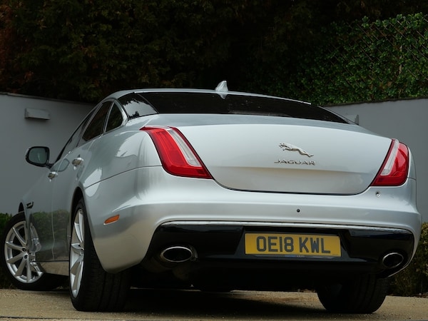 Used Jaguar XJ 2018 for sale - 75474280: Photo 6