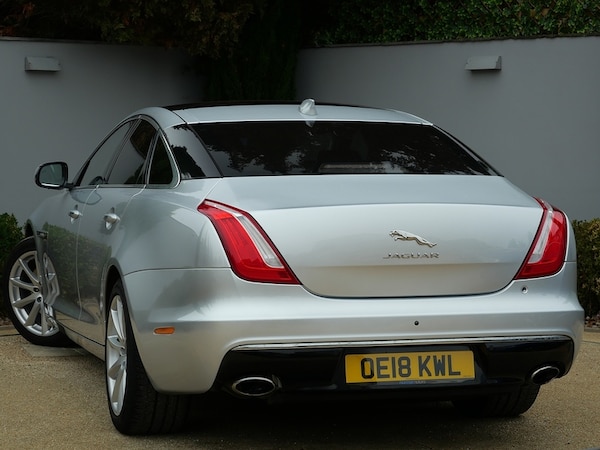 Used Jaguar XJ 2018 for sale - 75474280: Photo 9