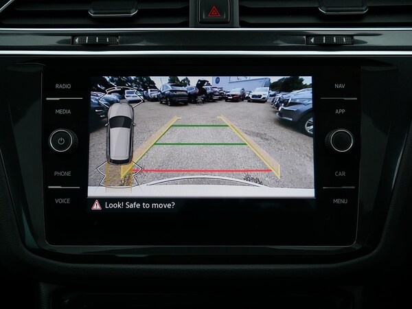 Used Volkswagen Tiguan 2021 for sale - 75998978: Photo 24