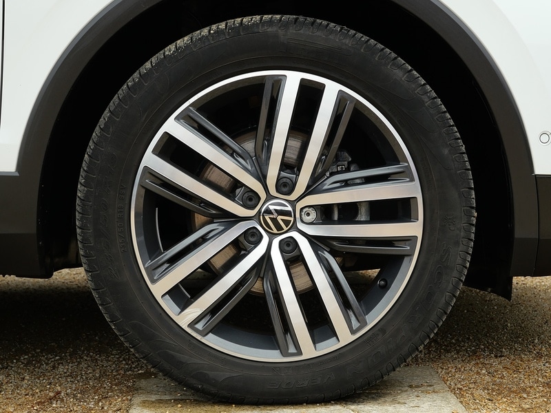 Used Volkswagen Tiguan 2021 for sale - 75998978: Photo 33