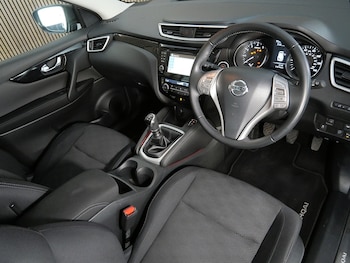 Used Nissan Qashqai 2016 for sale - 79151615: Photo