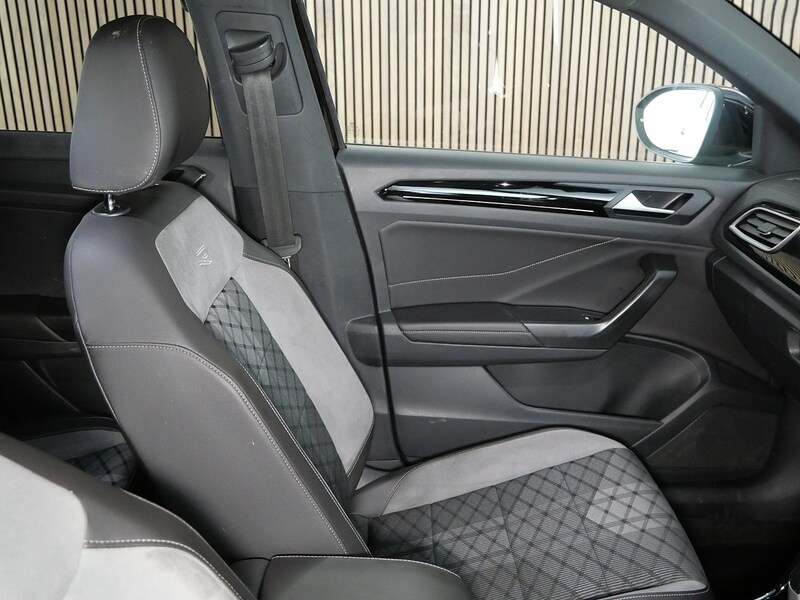 Used Volkswagen T-Roc 2022 for sale - 78207386: Photo 32