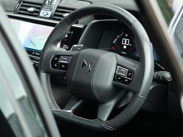 Used DS Automobiles DS 7 Crossback 2022 for sale - 76253207: Photo 12