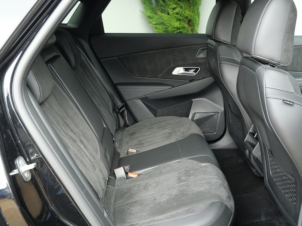 Used DS Automobiles DS 7 Crossback 2022 for sale - 76253207: Photo 22