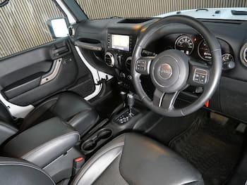 Used Jeep Wrangler 2017 for sale - 79800944: Photo