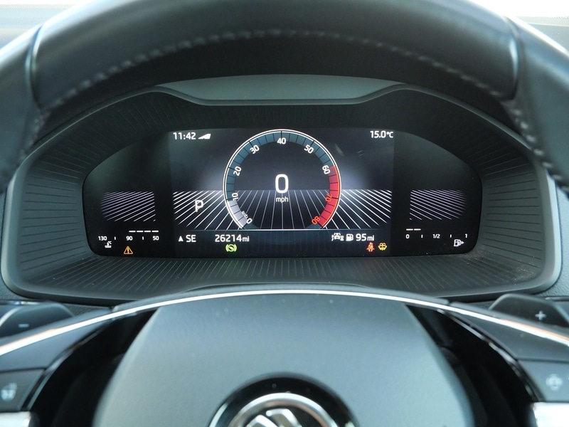 Used Skoda Karoq 2023 for sale - 76879353: Photo 13