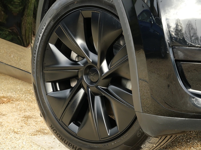 Used Tesla Model Y 2024 for sale - 76618237: Photo 10