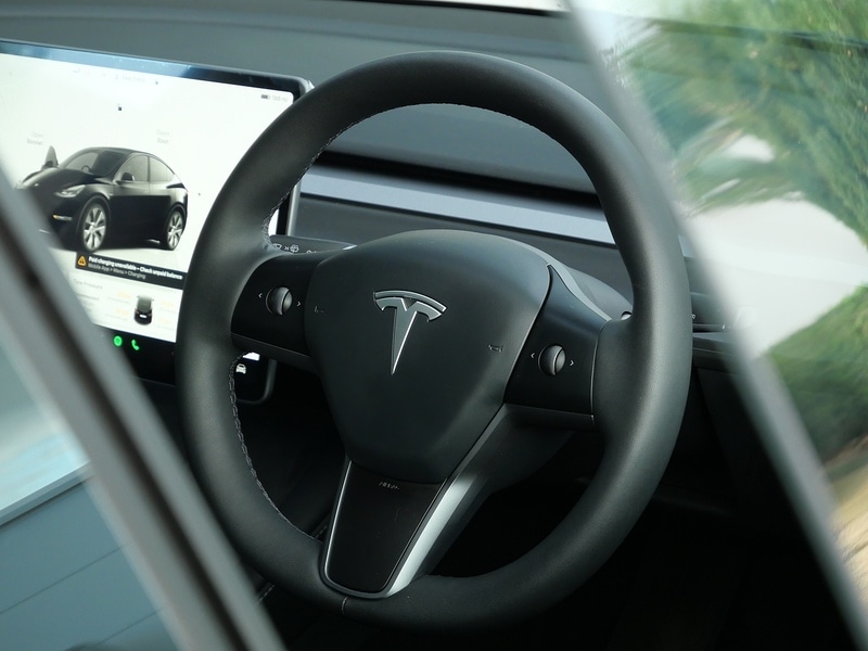 Used Tesla Model Y 2024 for sale - 76618237: Photo 12