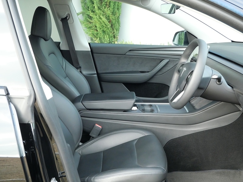 Used Tesla Model Y 2024 for sale - 76618237: Photo 18