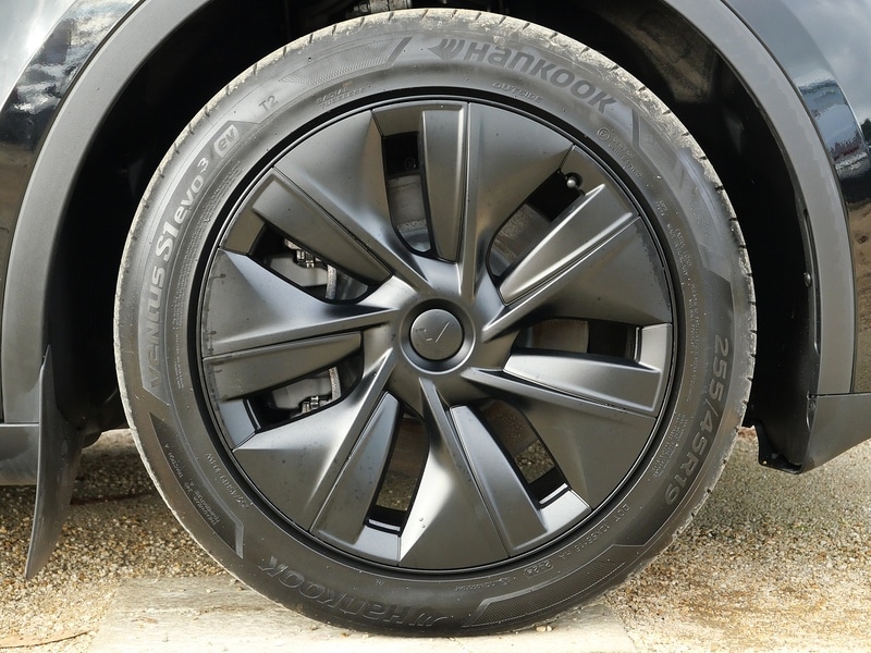 Used Tesla Model Y 2024 for sale - 76618237: Photo 32