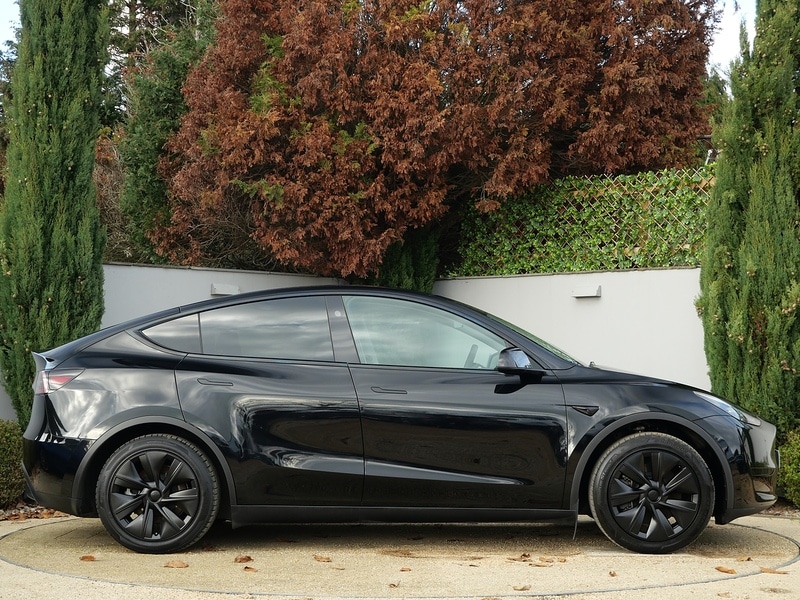 Used Tesla Model Y 2024 for sale - 76618237: Photo 7