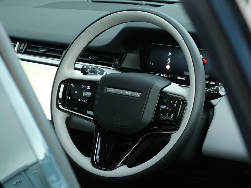 Used Land Rover Range Rover Evoque 2023 for sale - 76740827: Photo 12