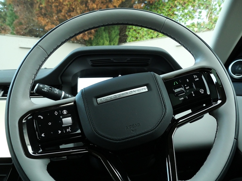 Used Land Rover Range Rover Evoque 2023 for sale - 76740827: Photo 26