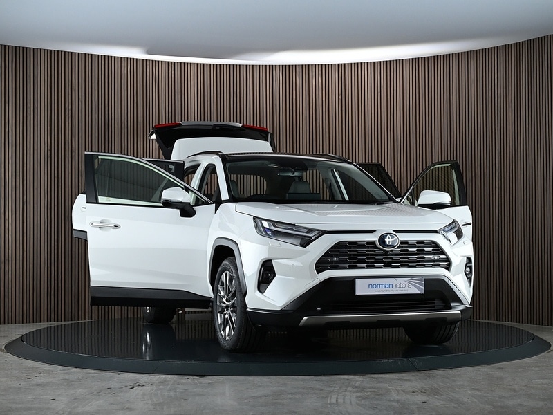 Used Toyota RAV4 2023 for sale - 77342312: Photo 14