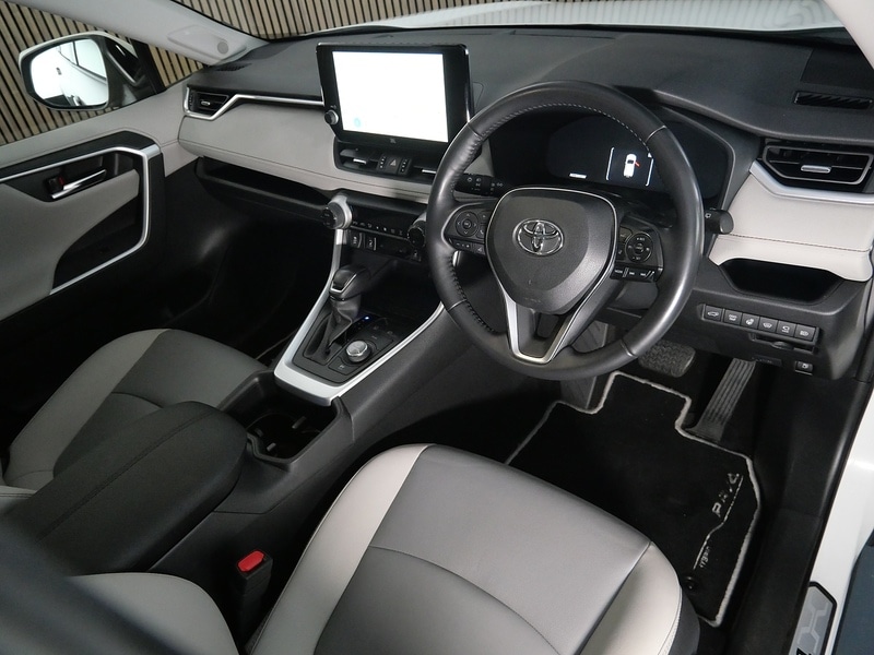 Used Toyota RAV4 2023 for sale - 77342312: Photo 3