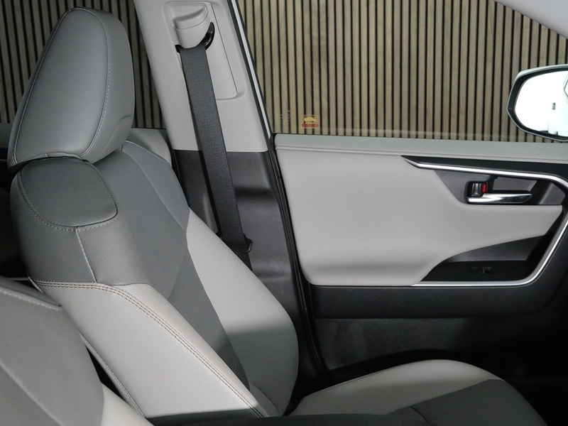 Used Toyota RAV4 2023 for sale - 77342312: Photo 31