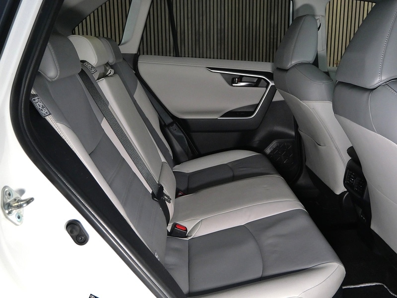 Used Toyota RAV4 2023 for sale - 77342312: Photo 34