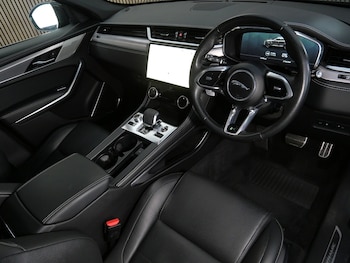 Used Jaguar F-Pace 2023 for sale - 78402041: Photo