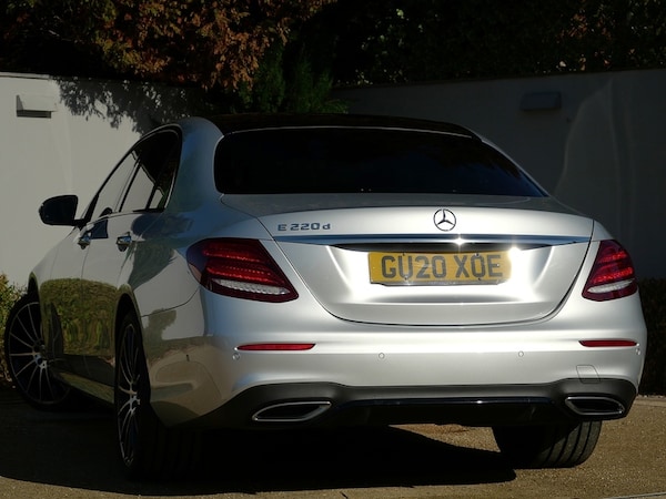 Used Mercedes-Benz E Class 2020 for sale - 75823636: Photo 2