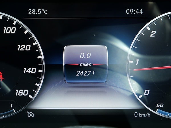 Used Mercedes-Benz E Class 2020 for sale - 75823636: Photo 34
