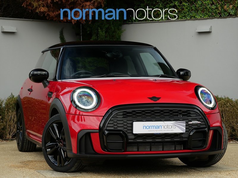 Used MINI Hatch 2021 for sale - 76133044: Photo 1