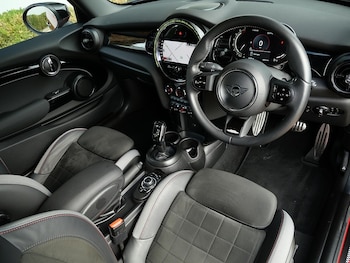 Used MINI Hatch 2021 for sale - 76133044: Photo 3