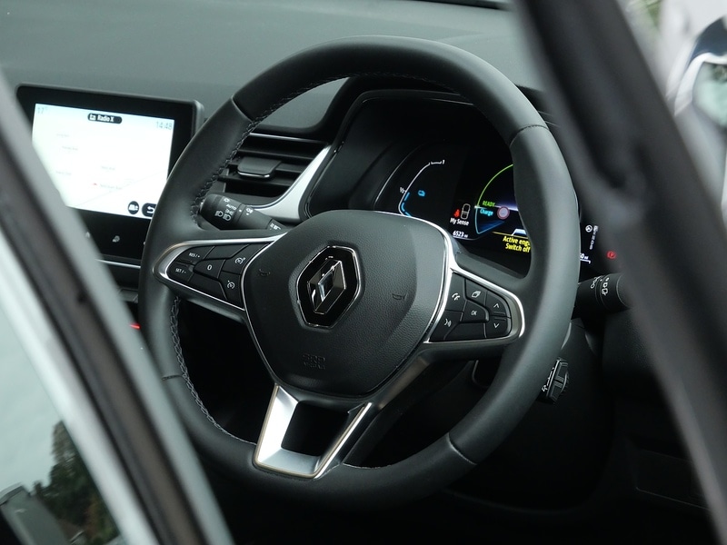 Used Renault Captur 2023 for sale - 76299816: Photo 12
