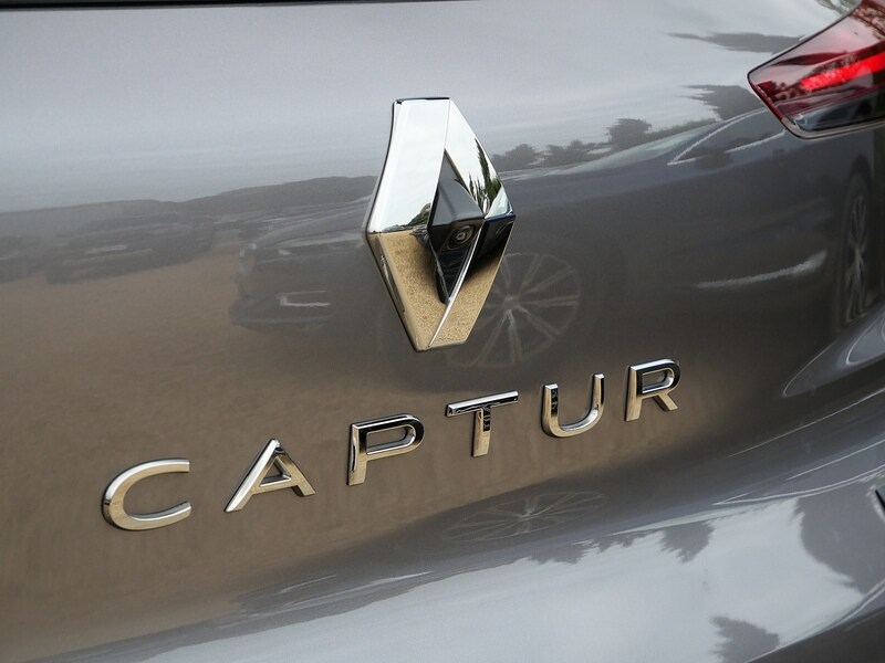 Used Renault Captur 2023 for sale - 76299816: Photo 30