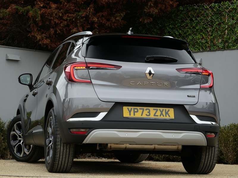Used Renault Captur 2023 for sale - 76299816: Photo 6