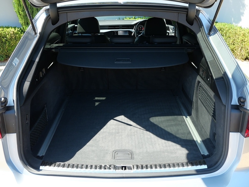 Vehicle 33