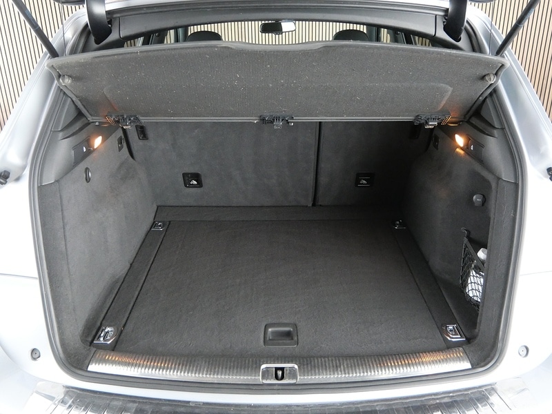 Used Audi Q5 2015 for sale - 77850943: Photo 50