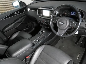 Used Kia Sorento 2016 for sale - 79370140: Photo