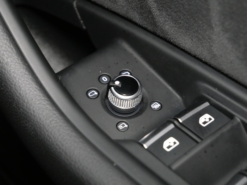 Used Audi A4 2023 for sale - 77328798: Photo 42