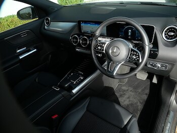 Used Mercedes-Benz GLA 2020 for sale - 76320141: Photo 3